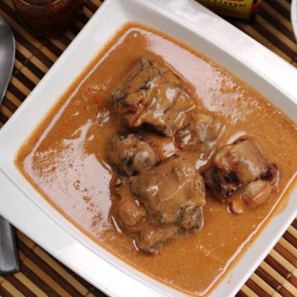 Boeuf sauce arachide